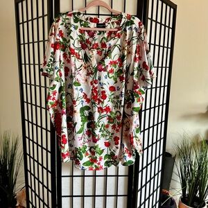 Liz Claiborne V-Neck Blouse – Size 3X – White Botanical Print